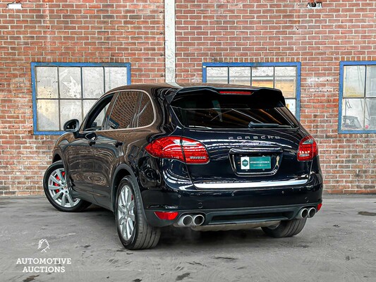 Porsche Cayenne Turbo 4.8 V8 500hp 2013