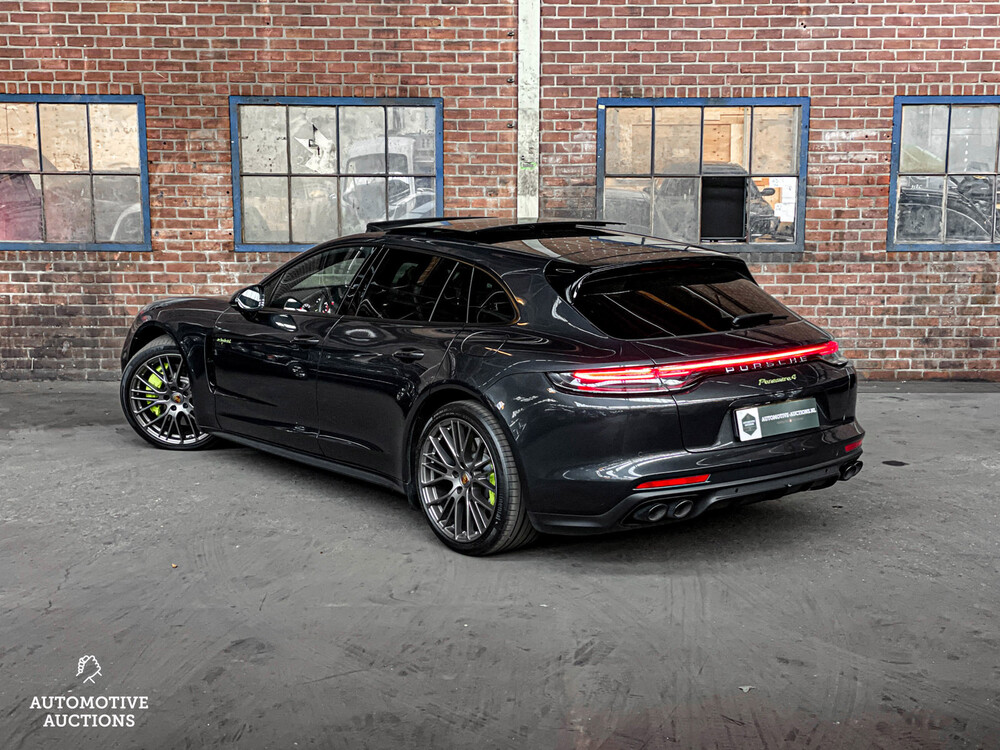Porsche Panamera Sport Turismo 4 E-Hybrid Sport-Chrono 2.9 V6 -FACELIFT- Platinum Edition 462PS 2021, N-329-PS