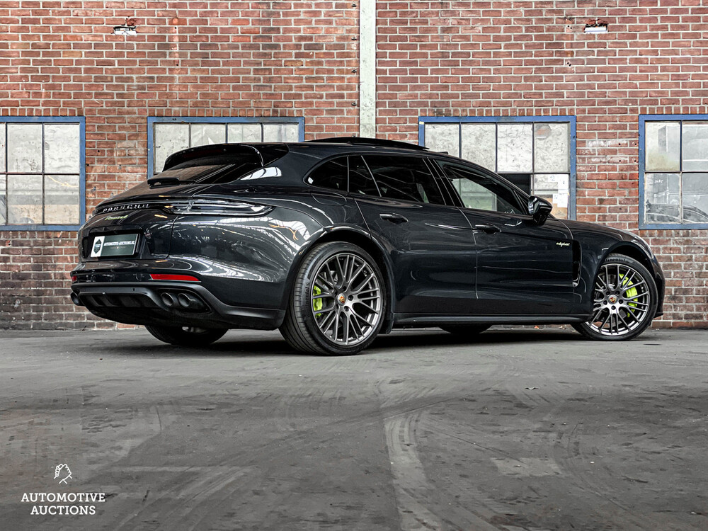 Porsche Panamera Sport Turismo 4 E-Hybrid Sport-Chrono 2.9 V6 -FACELIFT- Platinum Edition 462PS 2021, N-329-PS