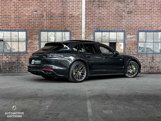 Porsche Panamera Sport Turismo 4 E-Hybrid Sport-Chrono 2.9 V6 -FACELIFT- Platinum Edition 462pk 2021, N-329-PK