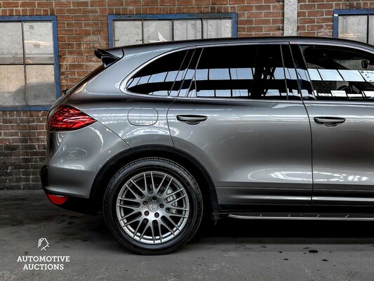 Porsche Cayenne S 4.8 V8 400PS 2011 Sport-Chrono