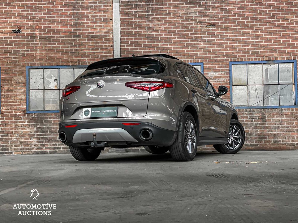 Alfa Romeo Stelvio 2.0 T AWD Super 200PS 2018 -Orig NL-, SR-834-L