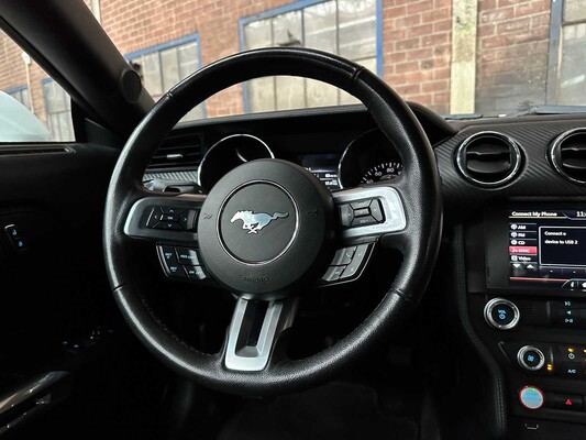 Ford Mustang 3.7 V6 300hp 2016