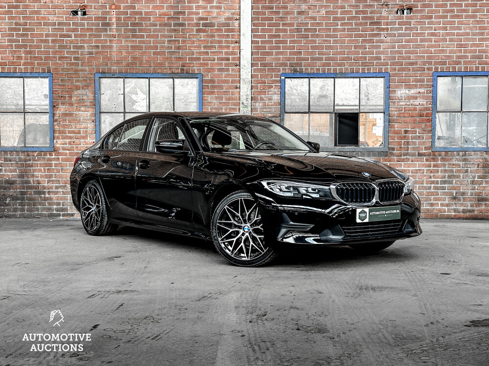 BMW 318i Executive 156PS 2021 3er, X-305-GR -Herstellergarantie-