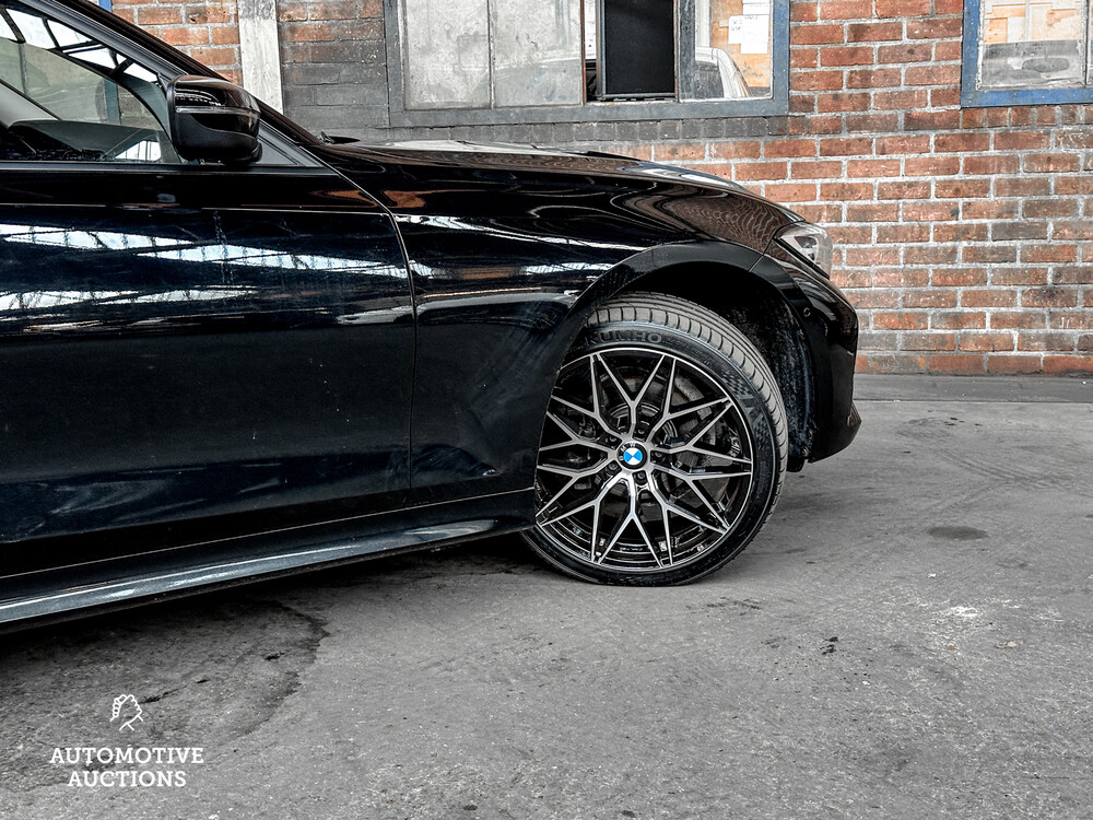 BMW 318i Executive 156PS 2021 3er, X-305-GR -Herstellergarantie-