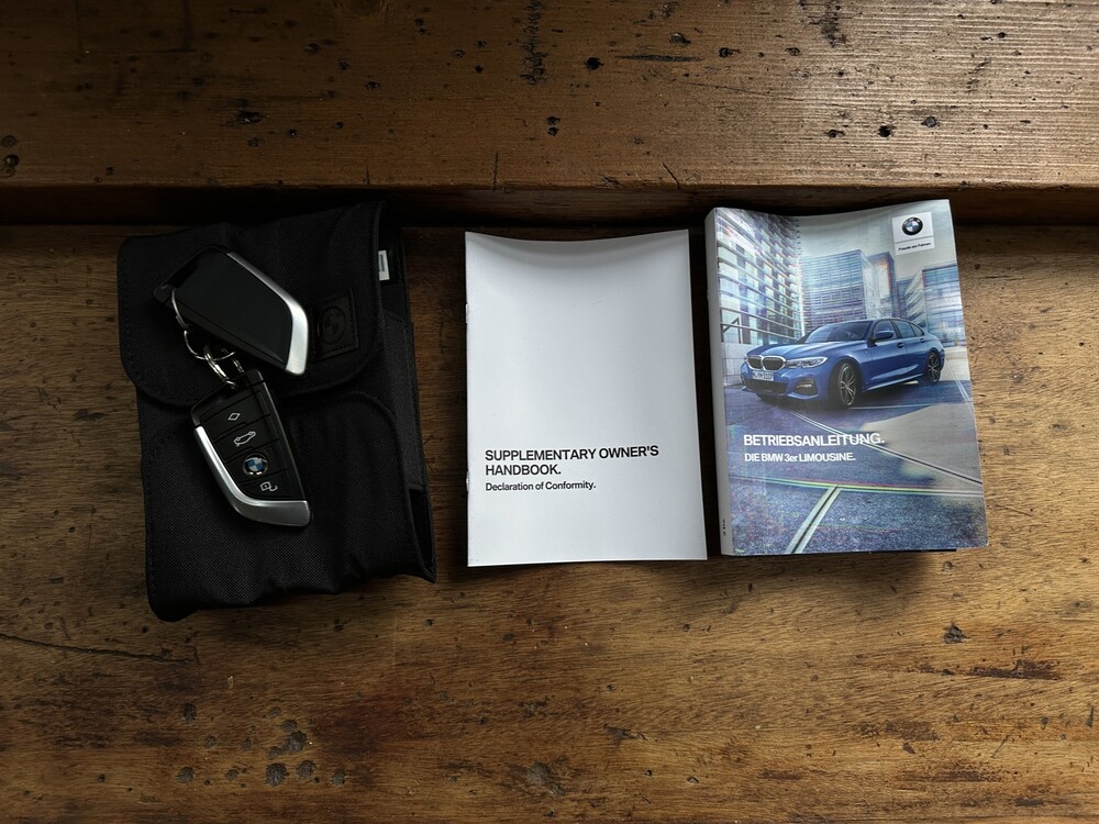 BMW 318i Executive 156PS 2021 3er, X-305-GR -Herstellergarantie-