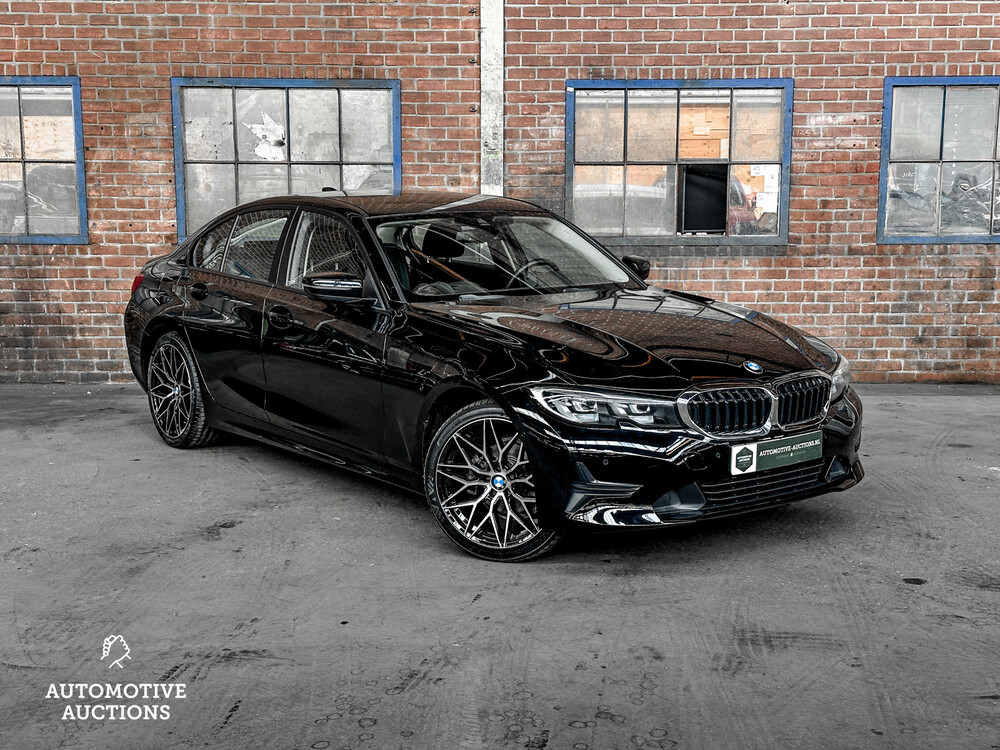 BMW 318i Executive 156PS 2021 3er, X-305-GR -Herstellergarantie-