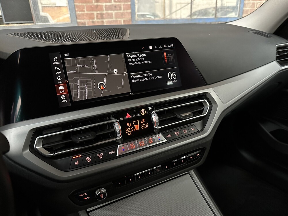 BMW 318i Executive 156PS 2021 3er, X-305-GR -Herstellergarantie-