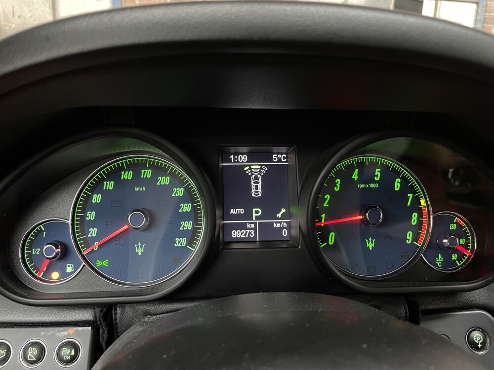 Maserati Quattroporte S 4.7 V8 ZF 430hp 2009