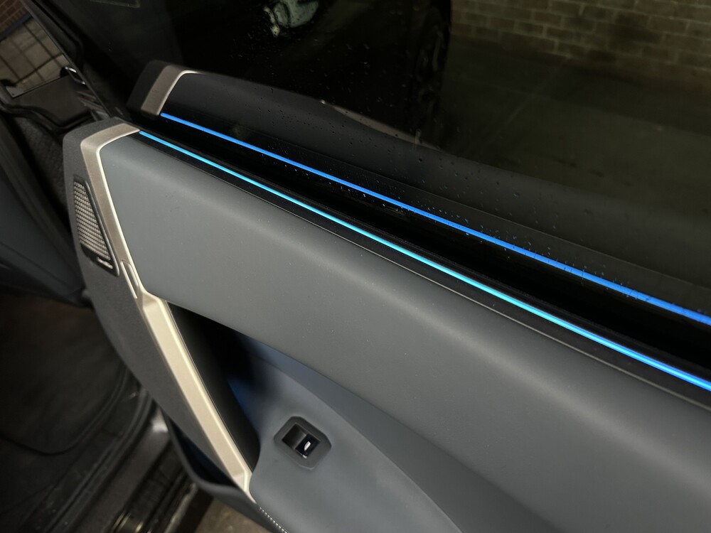 BMW iX xDrive50 M-Sport High Executive 112kWh 523PS 2022 GARANTIE ORIG-NL, P-938-BV