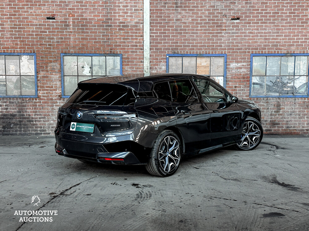 BMW iX xDrive50 M-Sport High Executive 112kWh 523PS 2022 GARANTIE ORIG-NL, P-938-BV