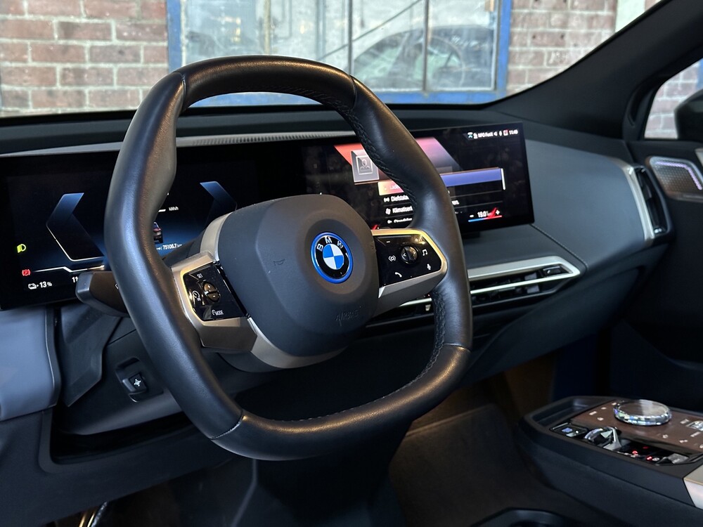 BMW iX xDrive50 M-Sport High Executive 112kWh 523PS 2022 GARANTIE ORIG-NL, P-938-BV