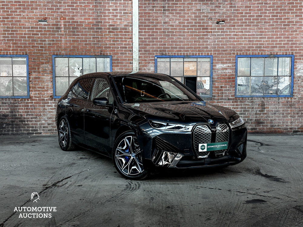 BMW iX xDrive50 M-Sport High Executive 112kWh 523PS 2022 GARANTIE ORIG-NL, P-938-BV