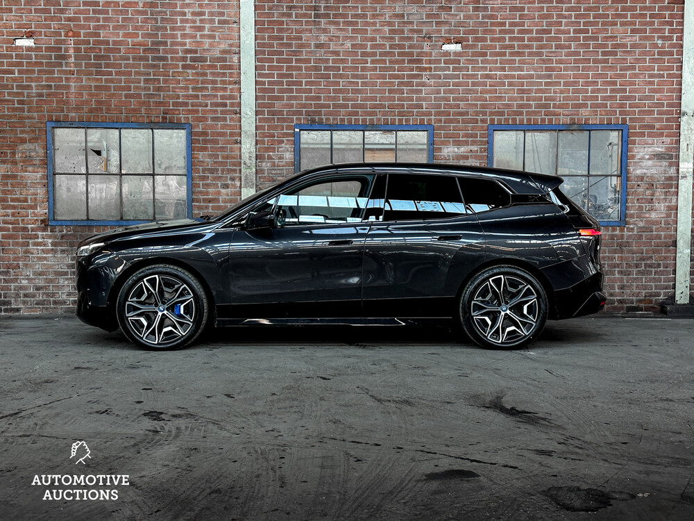 BMW iX xDrive50 M-Sport High Executive 112kWh 523PS 2022 GARANTIE ORIG-NL, P-938-BV