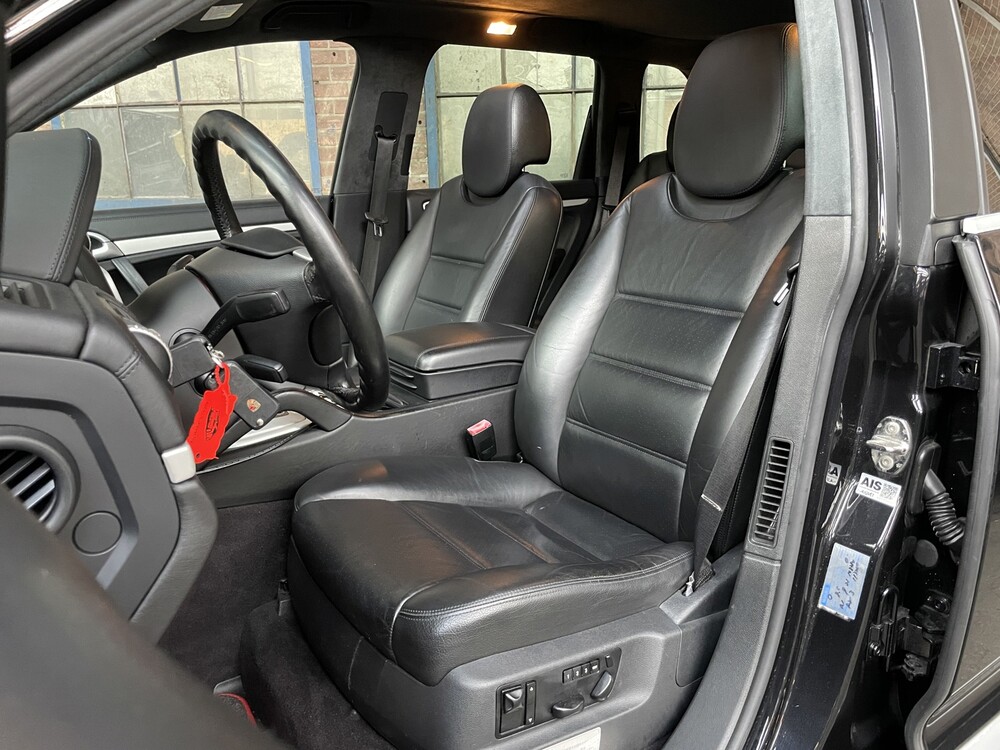 Porsche Cayenne Turbo 4.8 V8 500hp 2009