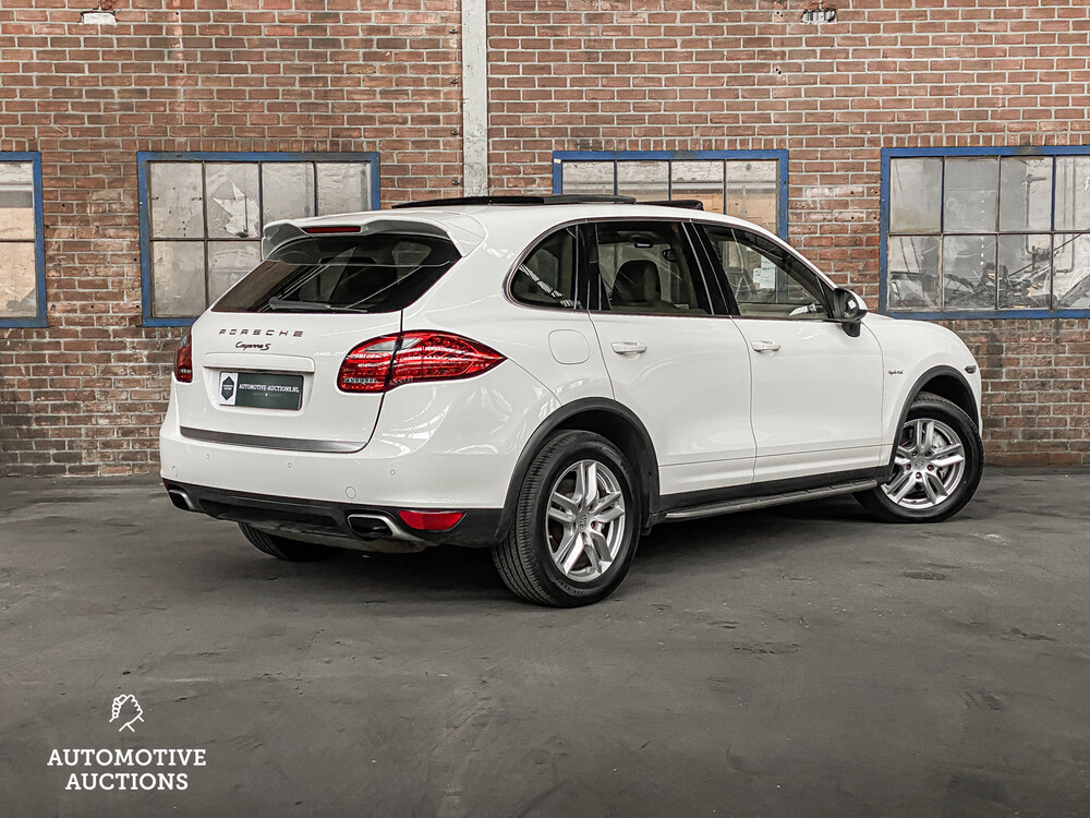 Porsche Cayenne S E-Hybrid 380PS 2012