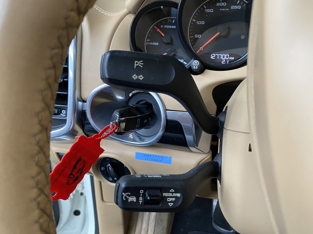 Porsche Cayenne S E-Hybrid 380PS 2012