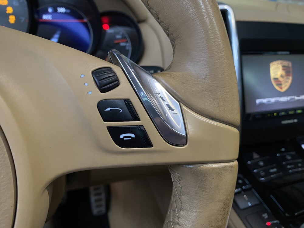 Porsche Cayenne S E-Hybrid 380PS 2012