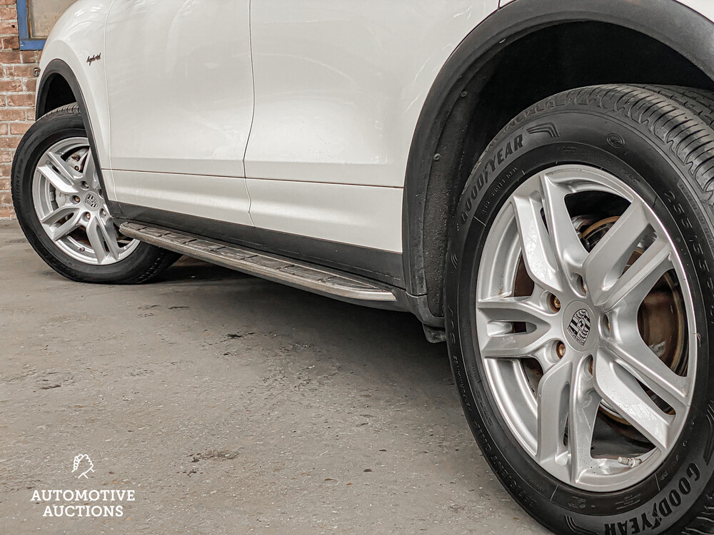 Porsche Cayenne S E-Hybrid 380PS 2012