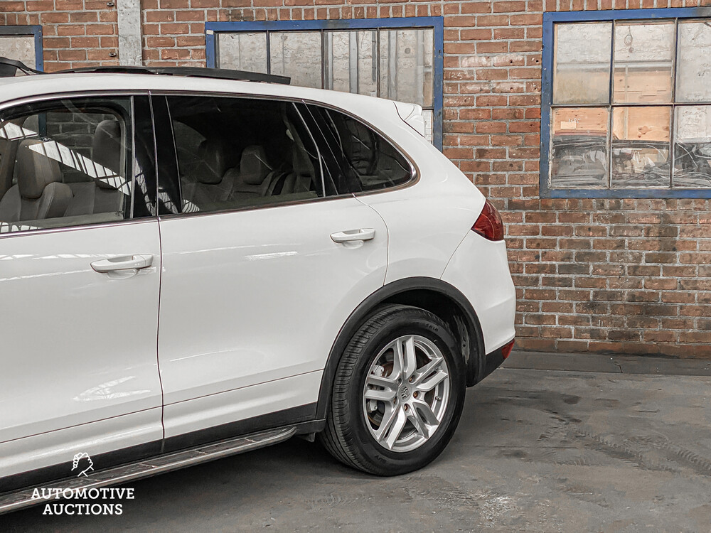 Porsche Cayenne S E-Hybrid 380PS 2012