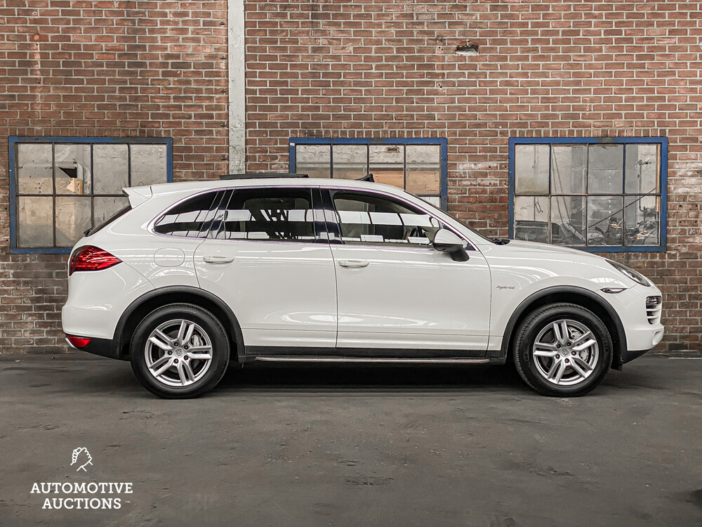 Porsche Cayenne S E-Hybrid 380PS 2012