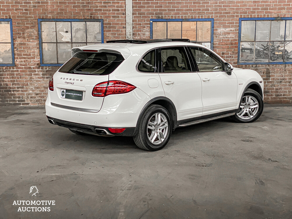 Porsche Cayenne S E-Hybrid 380PS 2012