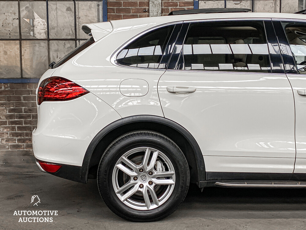 Porsche Cayenne S E-Hybrid 380PS 2012