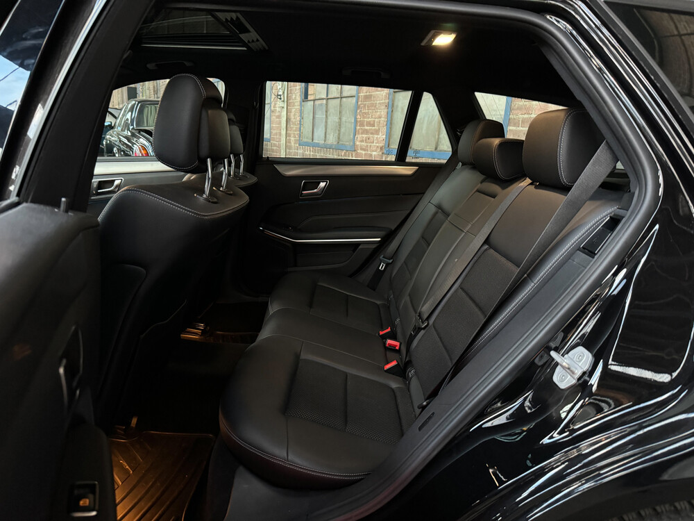 Mercedes-Benz E200 Kombi Avantgarde 184PS 2016 E-Klasse -Orig. NL-, R-110-TS