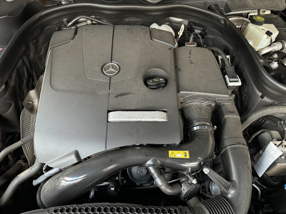 Mercedes-Benz E200 Kombi Avantgarde 184PS 2016 E-Klasse -Orig. NL-, R-110-TS