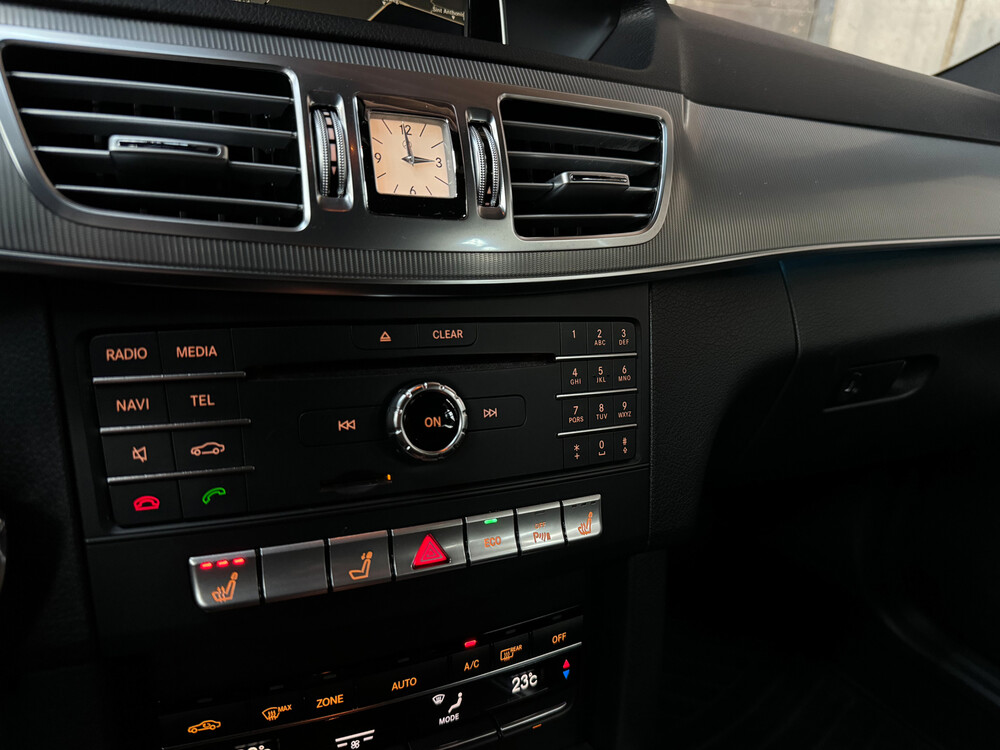 Mercedes-Benz E200 Kombi Avantgarde 184PS 2016 E-Klasse -Orig. NL-, R-110-TS