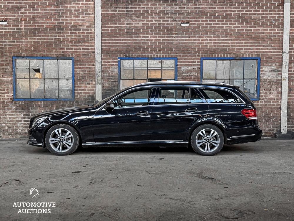 Mercedes-Benz E200 Kombi Avantgarde 184PS 2016 E-Klasse -Orig. NL-, R-110-TS