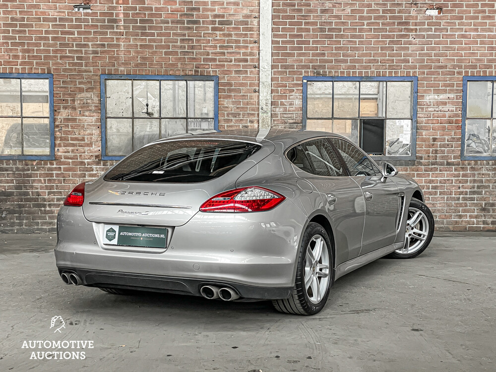 Porsche Panamera S 4.8 V8 400pk 2010