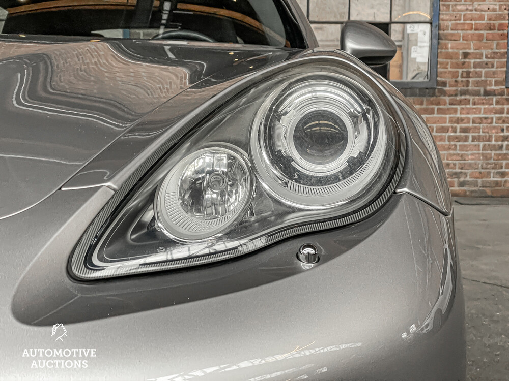 Porsche Panamera S 4.8 V8 400pk 2010