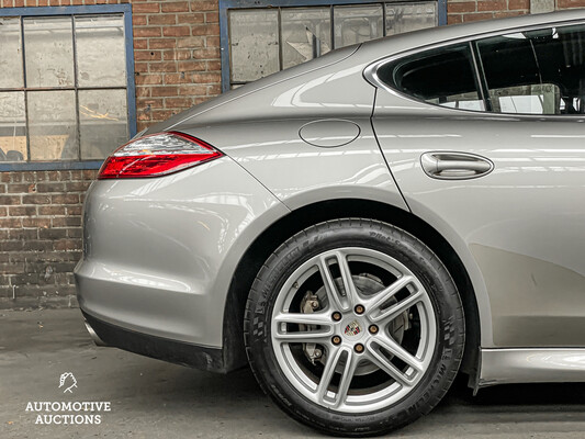 Porsche Panamera S 4.8 V8 400pk 2010