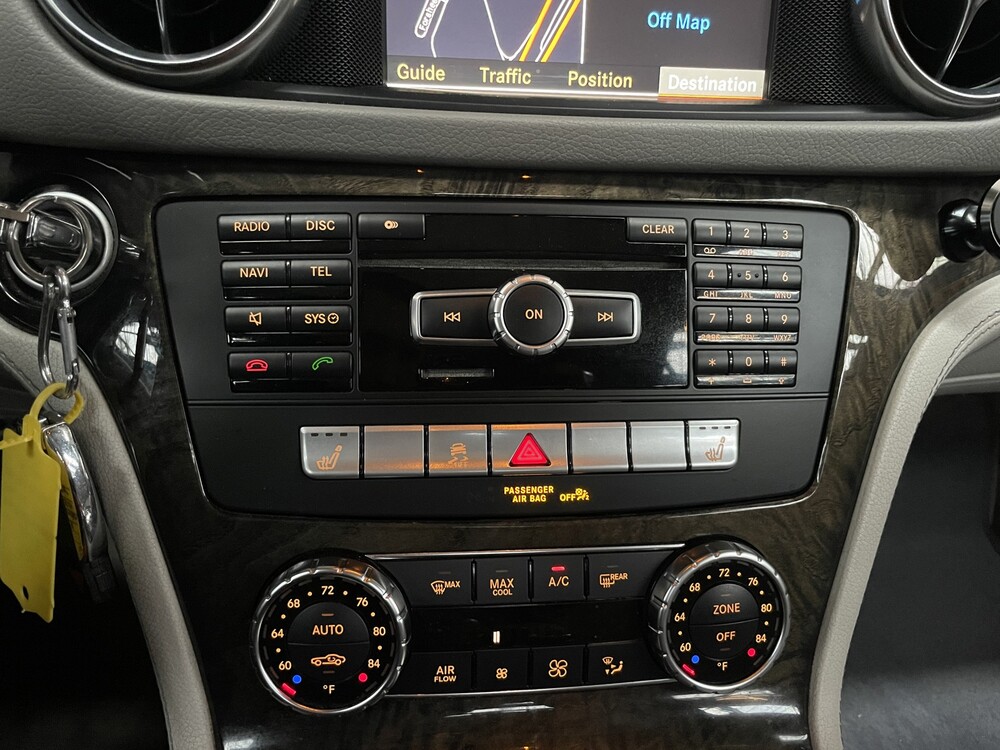 Mercedes-Benz SL500 AMG 4.6 V8 SL-Klasse 455PS 2013