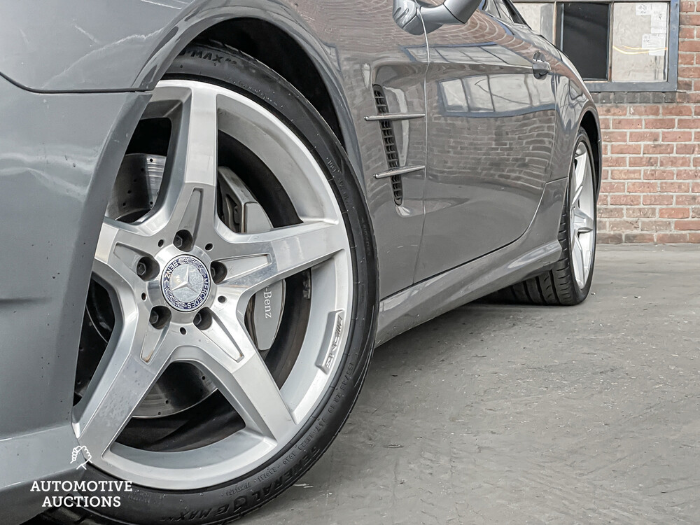 Mercedes-Benz SL500 AMG 4.6 V8 SL-Klasse 455PS 2013