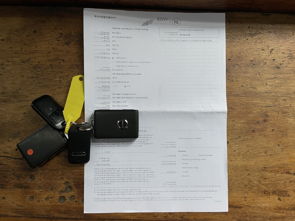 Volvo XC90 2.0 D5 AWD Momentum 224hp 2016, NN-328-G