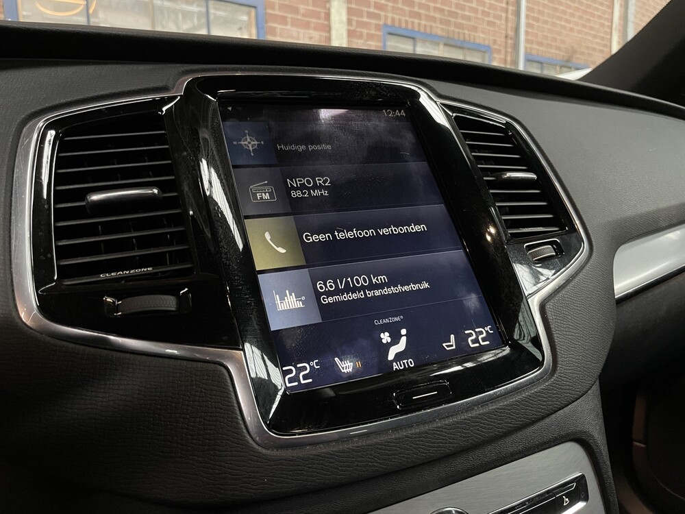 Volvo XC90 2.0 D5 AWD Momentum 224hp 2016, NN-328-G