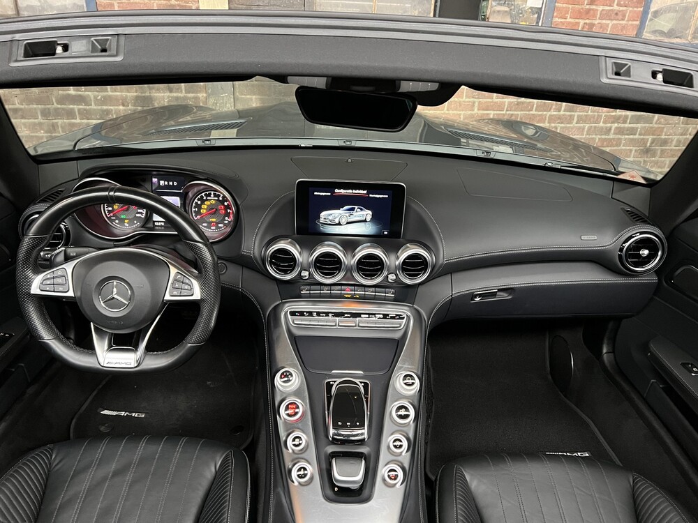 Mercedes AMG GT Roadster 4.0 V8 476PS 2018, R-567-KK