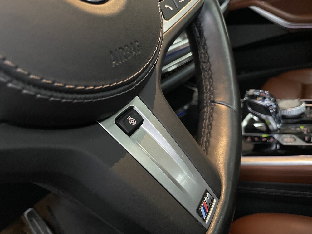 BMW X7 xDrive40i M-Sport High Executive G07 340hp 2020 -Orig. NL-, H-900-TZ