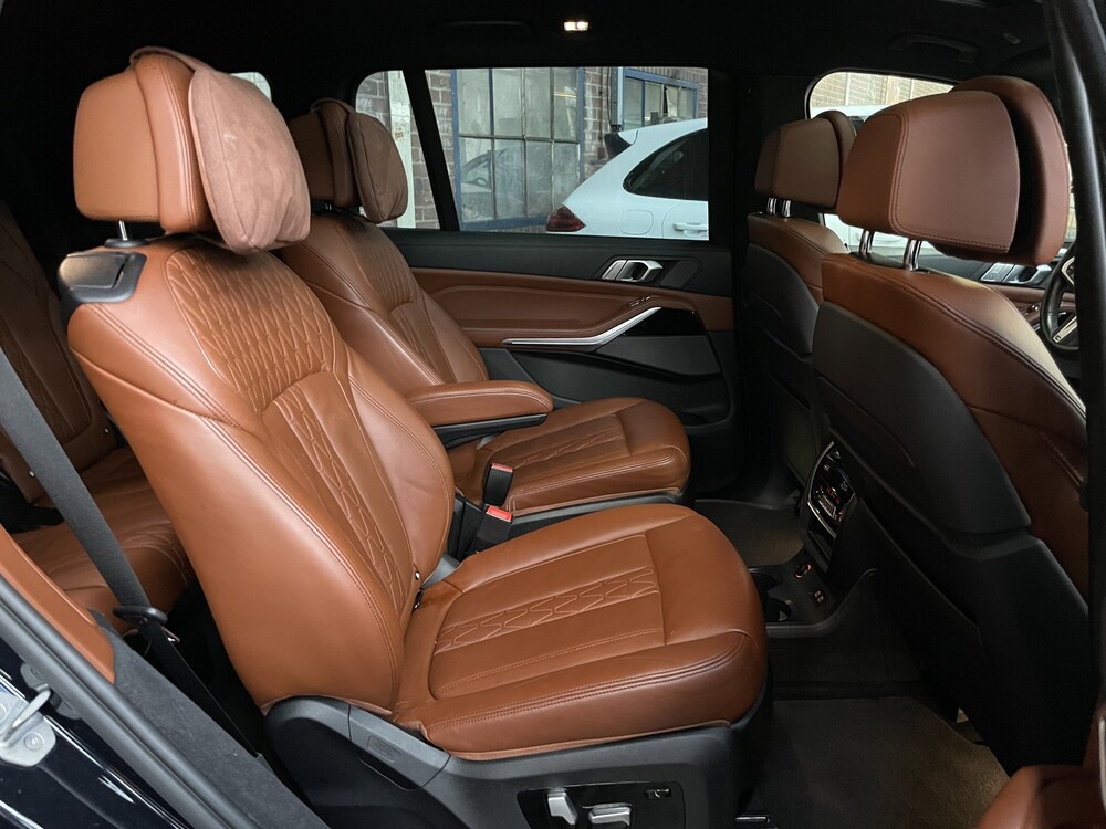 BMW X7 xDrive40i M-Sport High Executive G07 340hp 2020 -Orig. NL-, H-900-TZ