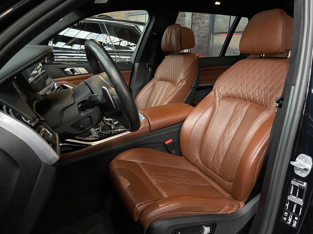 BMW X7 xDrive40i M-Sport High Executive G07 340hp 2020 -Orig. NL-, H-900-TZ