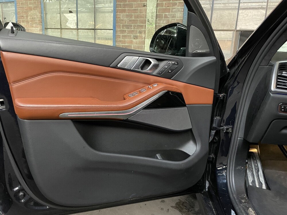 BMW X7 xDrive40i M-Sport High Executive G07 340hp 2020 -Orig. NL-, H-900-TZ