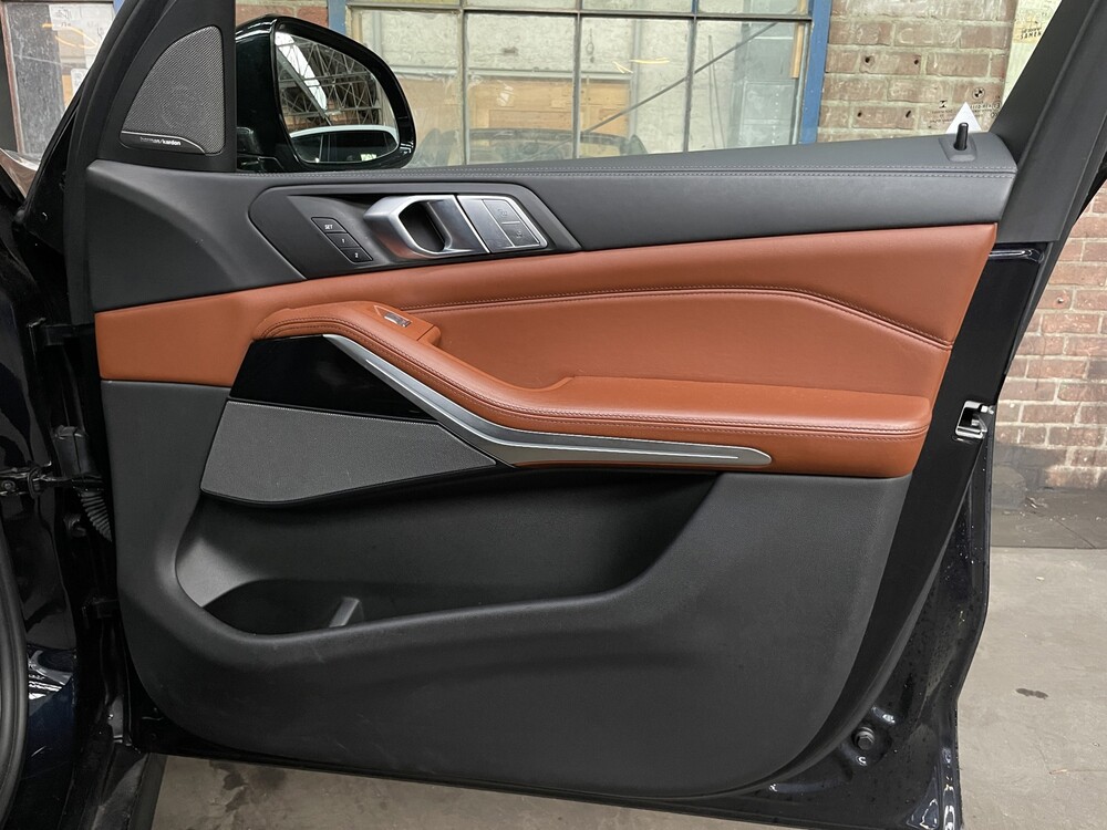 BMW X7 xDrive40i M-Sport High Executive G07 340hp 2020 -Orig. NL-, H-900-TZ