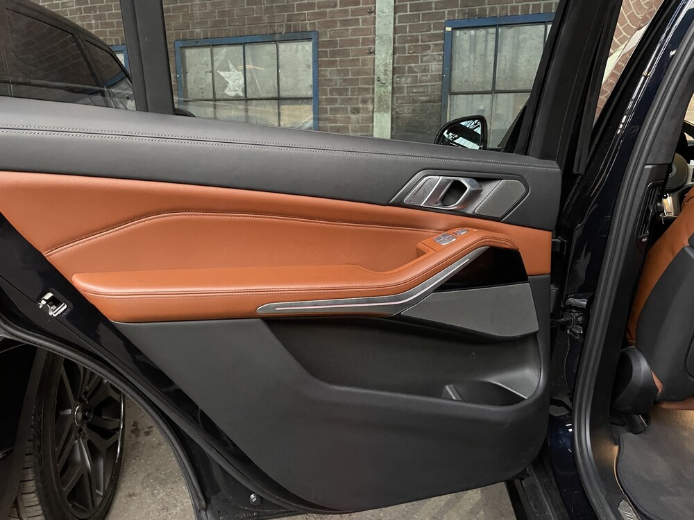 BMW X7 xDrive40i M-Sport High Executive G07 340hp 2020 -Orig. NL-, H-900-TZ