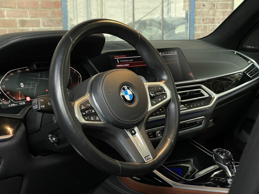 BMW X7 xDrive40i M-Sport High Executive G07 340hp 2020 -Orig. NL-, H-900-TZ
