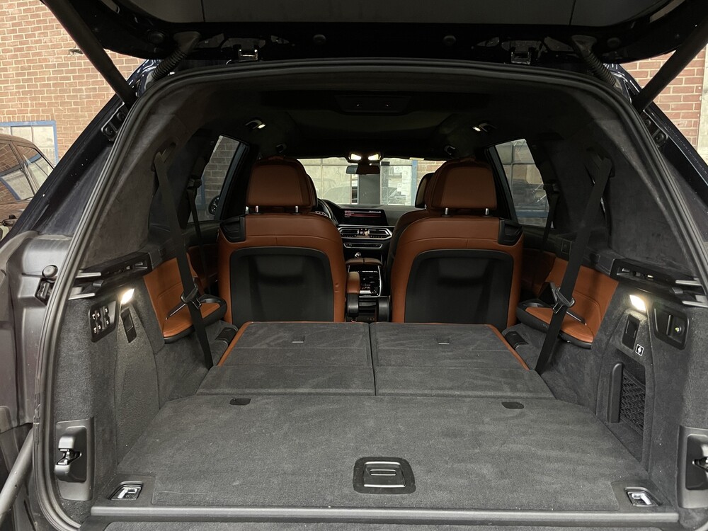 BMW X7 xDrive40i M-Sport High Executive G07 340hp 2020 -Orig. NL-, H-900-TZ