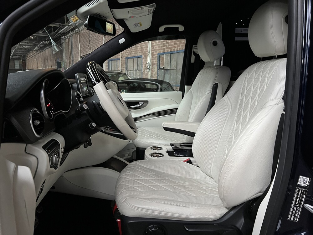 Mercedes-Benz V250d VIP Edition V-Class 190hp 2018, P-896-XT