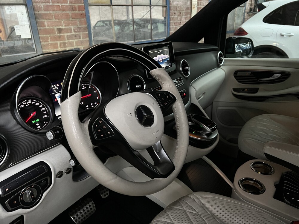 Mercedes-Benz V250d VIP Edition V-Class 190hp 2018, P-896-XT
