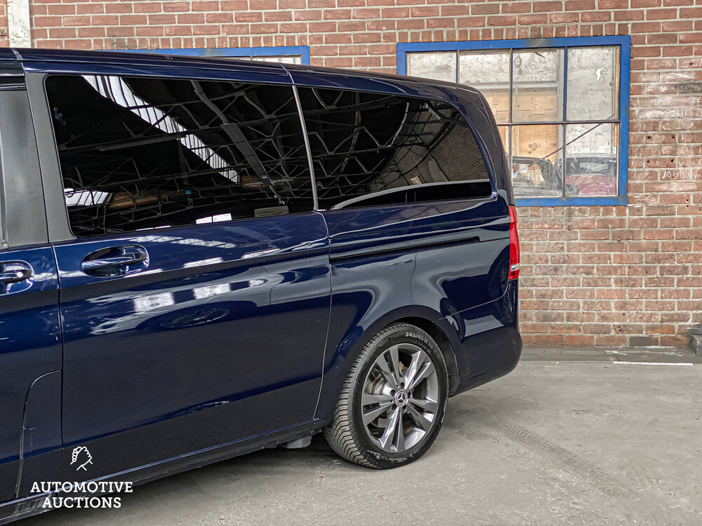 Mercedes-Benz V250d VIP Edition V-Class 190hp 2018, P-896-XT